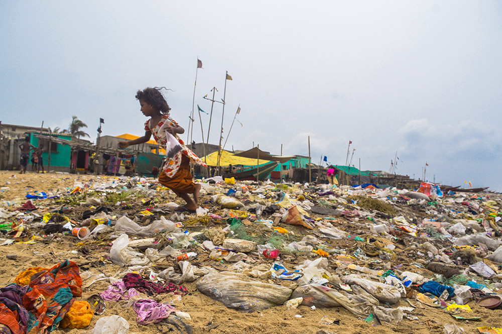 Beach Or Life: Photo Series By Indian Photographer Soumyabrata Roy